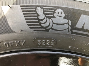 Mercedes- benz Original Winterräder 225.50 R17 Wie NEU Michelin Reifen 8 mm Dot 3225 Bild 6
