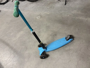 2 Kinder-Scooter   3-Rad-Scooter + Alu-Scooter   günstig abzugeben Bild 4