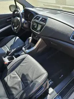 Suzuki S-Cross Bild 5