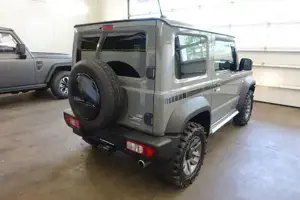 Suzuki Jimny Bild 16