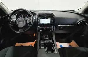 Jaguar F-Pace Bild 7