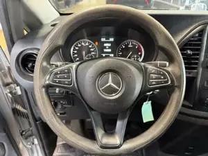 Mercedes-Benz Vito Bild 14