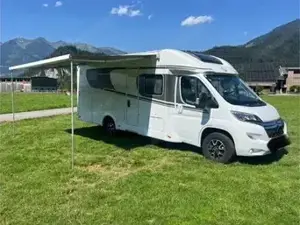 Wohnmobil neuwertig Erstbesitz Preis VB Bild 3