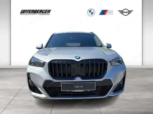 BMW X1 xDrive20d U11 M Sportpaket Head-Up DAB Bild 5