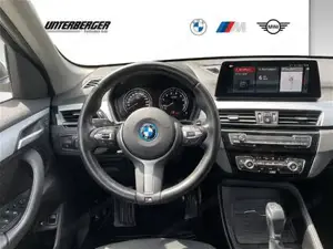 BMW X1 xDrive25e Head-Up // Rückfahrkamera // Bild 7