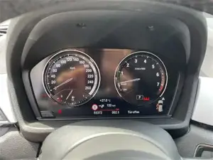 BMW X1 xDrive25e Head-Up // Rückfahrkamera // Bild 9