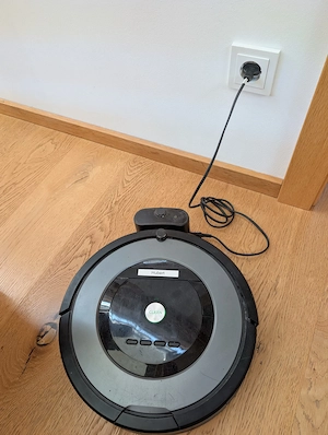 iRobot Roomba 665 Saugroboter in Schwarz - Zuverlässig & Startklar Bild 5