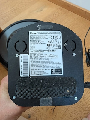iRobot Roomba 665 Saugroboter in Schwarz - Zuverlässig & Startklar Bild 2