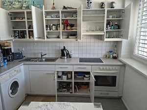 Küche weiß inkl. Herd, Kochfeld, Kühlschrank und Gefrierfach- 280 cm x 190 cm Bild 2