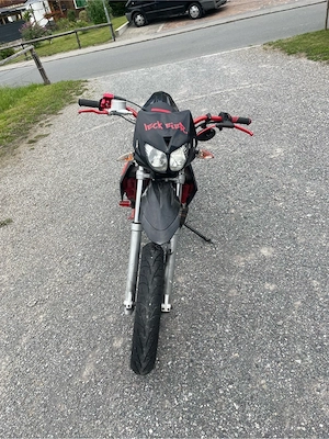 Aprilia SX 50 Bild 4