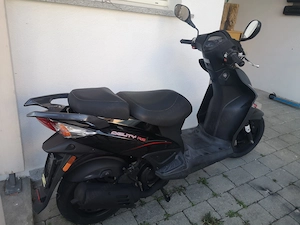 Roller Scooter Moped Kymco 50ccm Bild 3