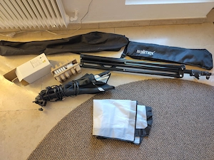 ZU VERSCHENKEN: Walimex Fotostativ mit Aufsatz für Beleuchtung und Lampe (Reflektor Diffusor) 