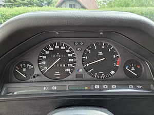 Bmw 320 touring Reihensechszylinder  Bild 8