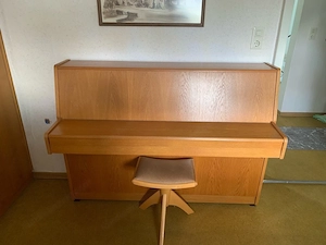 Norma Holzklavier Bild 2