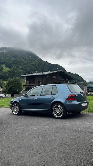 Volkswagen Golf 4 Bild 5