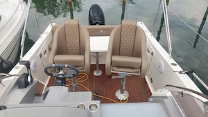Motorboot ATLANTIC MARINE 690 Suncruiser Bild 3