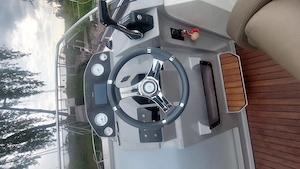 Motorboot ATLANTIC MARINE 690 Suncruiser Bild 2