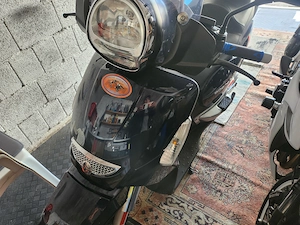 Verkaufe garagengepflegte Aprillia scarabäus 500ie Bild 2