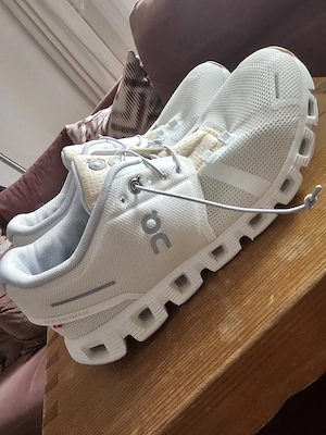 Sport Schuhe  Bild 4