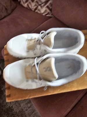 Sport Schuhe  Bild 2