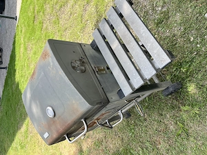 Holzkohlegrill Bild 2