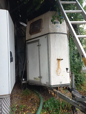 Pferdanhänger  Bild 2