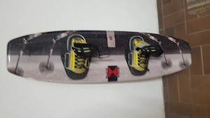 Wakebord SchwimmwestenZubehör Schwimmreifen mit SeilNeuwertig Bild 5