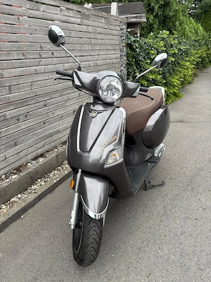 Beeline Memory 50 Moped Roller  Bild 3