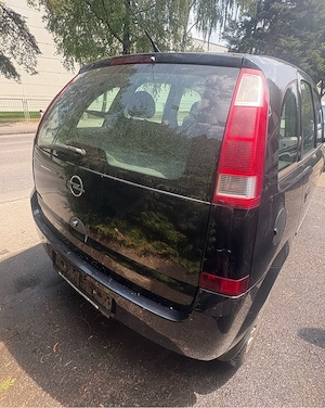 Opel Meriva 1.6 | BJ 2003 | Benzin | 198.035 KM **TÜV bis 12 2026 + 4 Monate** Bild 3