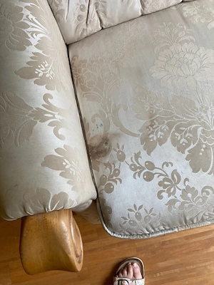 Couch Sofa massiv zu verschenken Bild 3