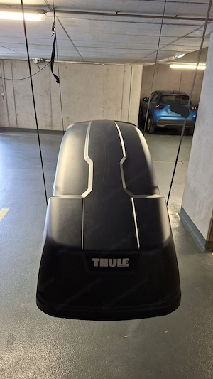 Thule Dachträger und Dachbox Bild 2