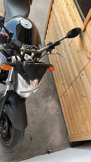 Motorrad, Yamaha  Bild 2