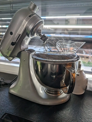 Küchenmaschine nahezu neu  Bild 4