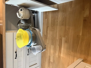 Kueche mit Bosch-Gaerete und mit einem Keramikspuelbecken von Villeroy&Boch Bild 3