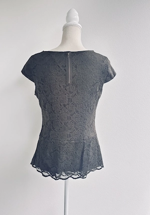 Dame. 2-Teiler von s.Oliver Selection Spitzentop und Cardigan Bild 3