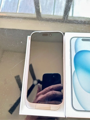 iPhone 15 100 % Akkuleistung Bild 3
