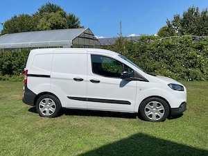 Ford Transit Courier TDCi NAVI KAMERA... Bild 5