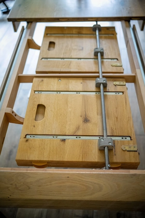 Esstisch Eiche Massiv + 2x Auszug in top Zustand Bild 3