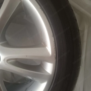 Original Skoda 17 Zoll Alufelgen 7Jx17 ET46 mit Hankook Sommerreifen (DOT 4921). Reifen sind abgefah Bild 8