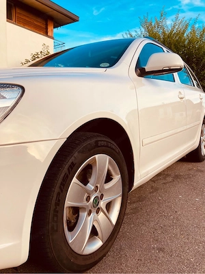 Verkaufe Skoda Octavia Kombi Limousine  Bild 4
