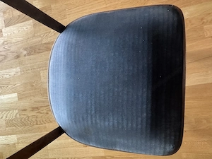 Tisch und Stühle Bild 4