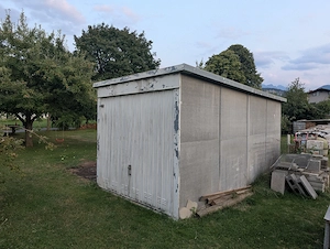 Freistehende Garage zu verschenken Bild 3