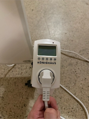 Könighaus Infrarotheizung 600W inkl. Smart-Thermostat & Rollenfüßen Bild 3