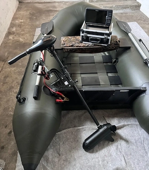 Angelboot mit Motor Bild 2