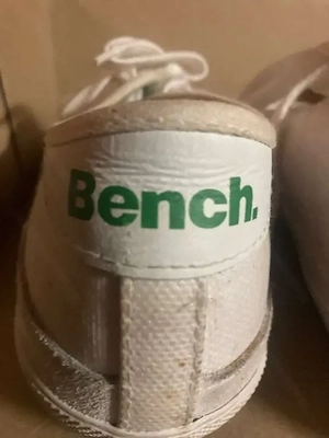 bench Schuhe Bild 2