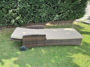 Gartenliege mit verstellbarer Rückenlehne und Auflage Bild 4