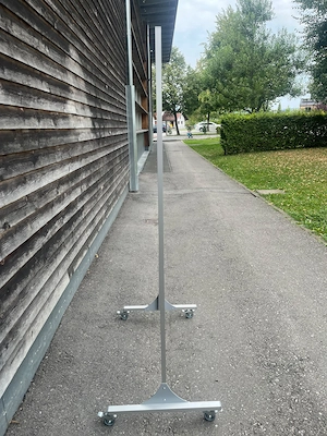 Plexiglasscheibe Aufsteller Bild 2