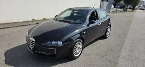 Alfa Romeo 147  1,6 Benzin. Bj:2010  Bild 4
