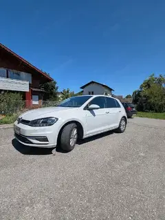 Golf 7 mit Topausstattung und sehr guter Zustand  Bild 3