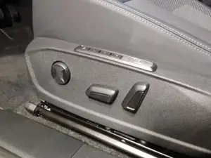 Ford Explorer Limited Edition Extended Range 79kWh 204PS Auto... Bild 9